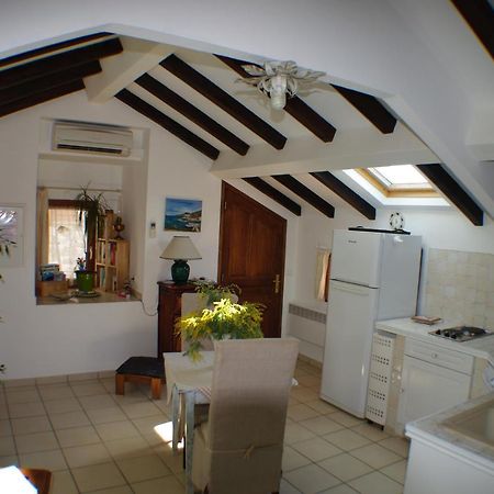 Studio Le Petit Nid D'Amour Meuble Tourisme 3 Etoiles Poggio Santa-Lucia-di-Tallano Eksteriør bilde